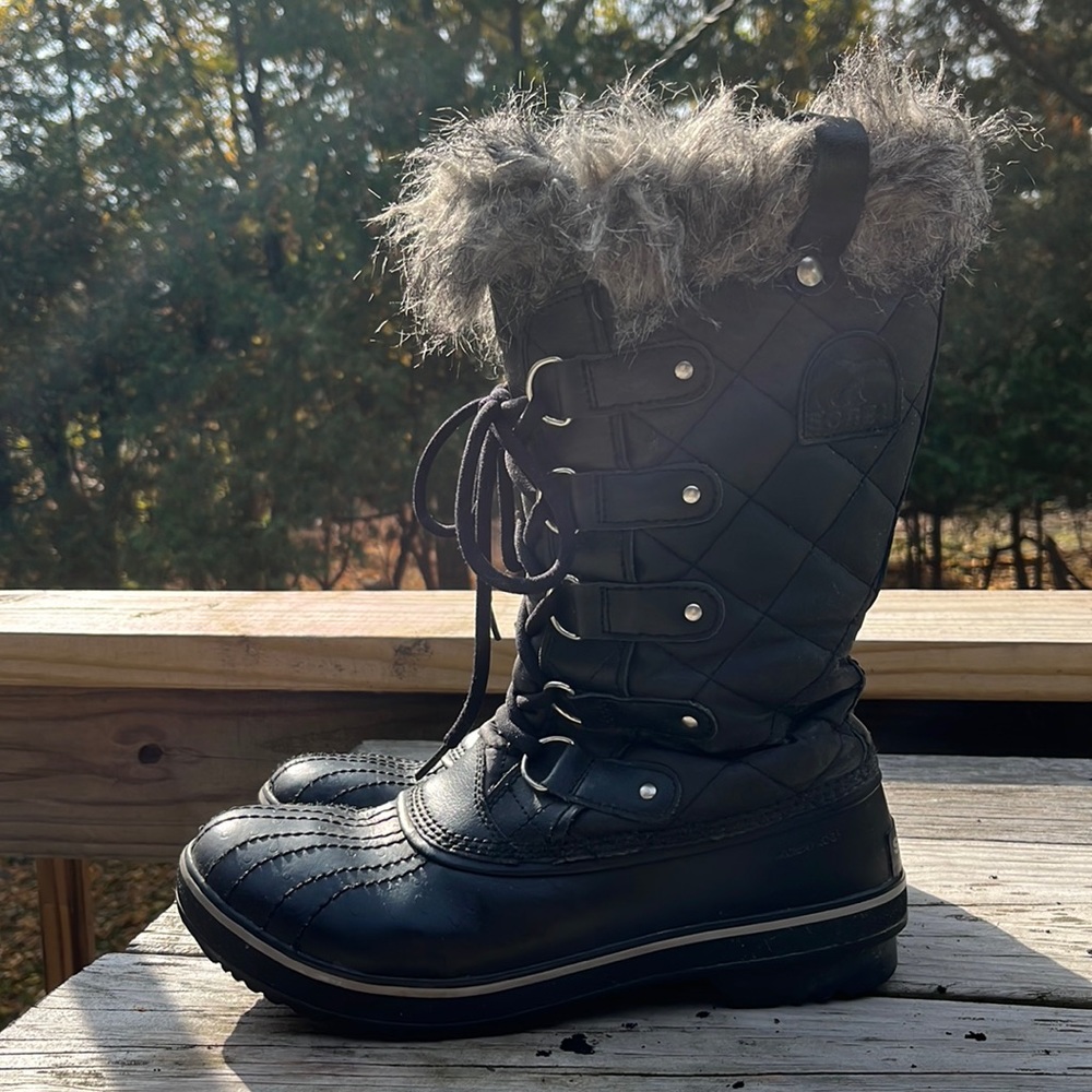 Sorel Black Winter Boots, 9